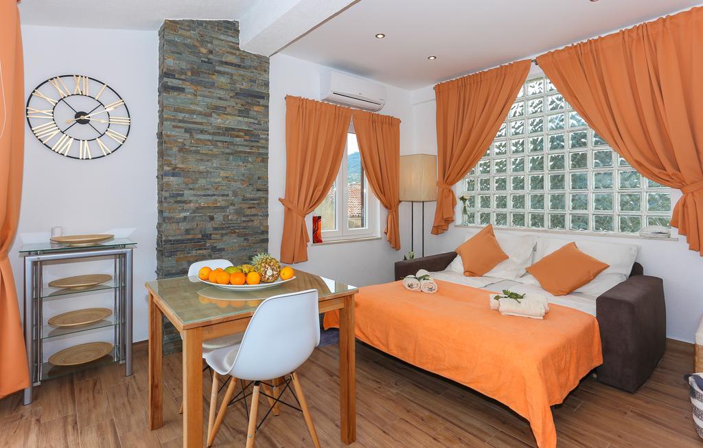 Kaštela Apartments Ena&Toni מראה חיצוני תמונה