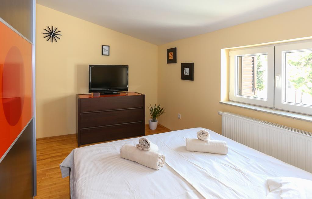 Kaštela Apartments Ena&Toni מראה חיצוני תמונה