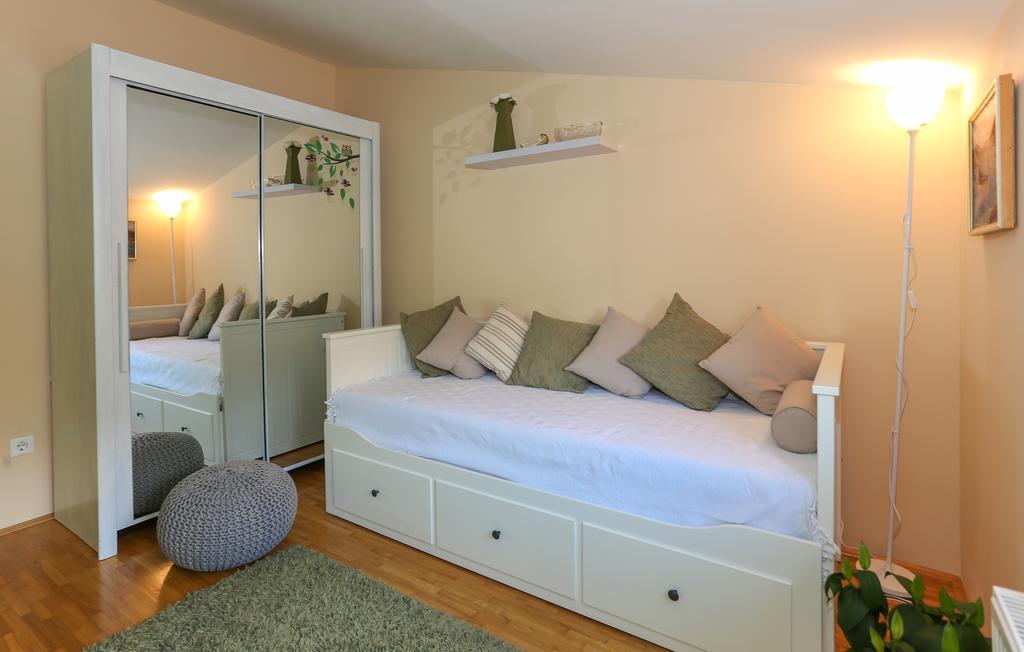 Kaštela Apartments Ena&Toni מראה חיצוני תמונה
